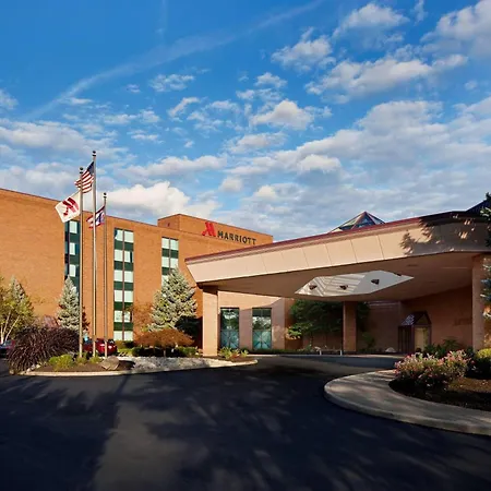 Marriott Cincinnati Northeast-3